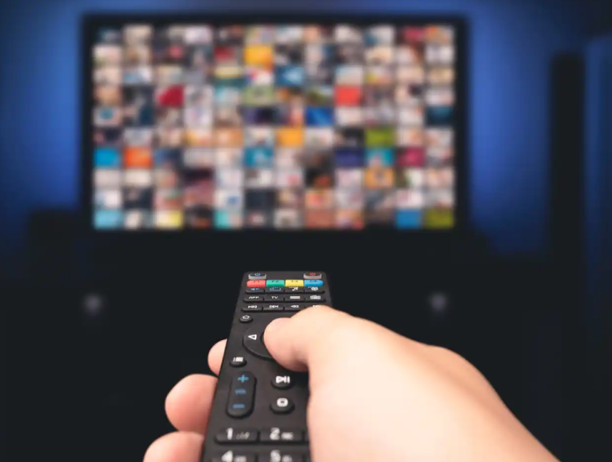 The Evolution of Entertainment: From Radio to Streaming Services